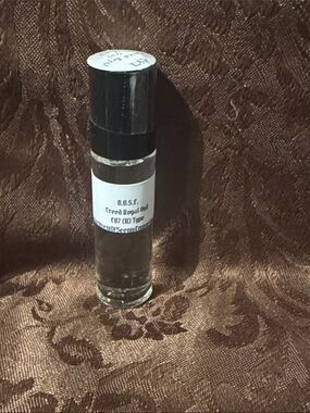 Royal Oud (U) Type 1/3 Oz Fragrance Oil